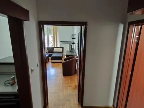 Izdavanje, dvosoban stan, 43m², Centar, Kragujevac - image 7