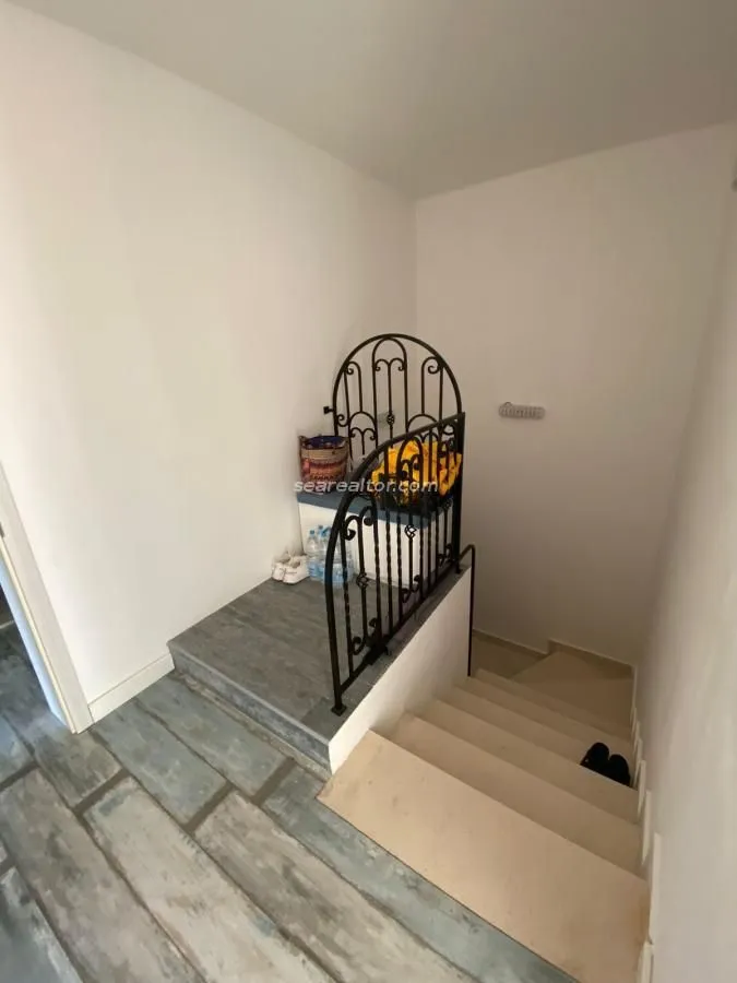 Sale, four bedroom apartment, 82m², Sveti Stefan, Budva