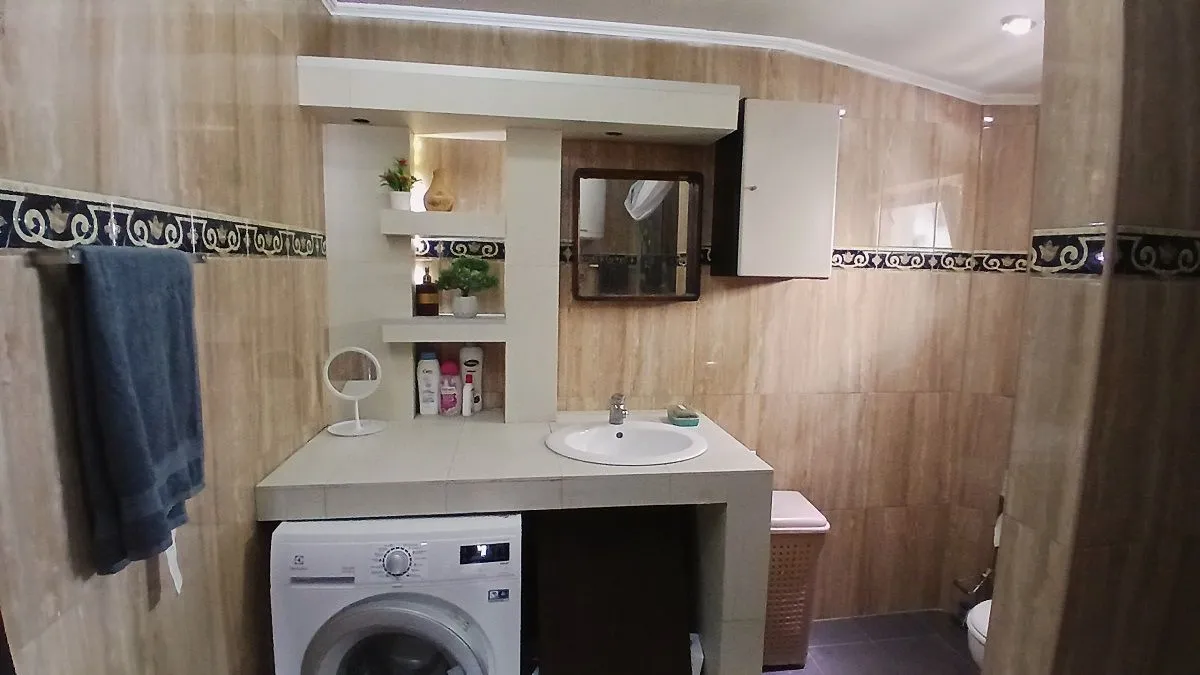 Rent, four bedroom apartment, 110m², Kalenić Pijaca, Vračar Sve Podlokacije