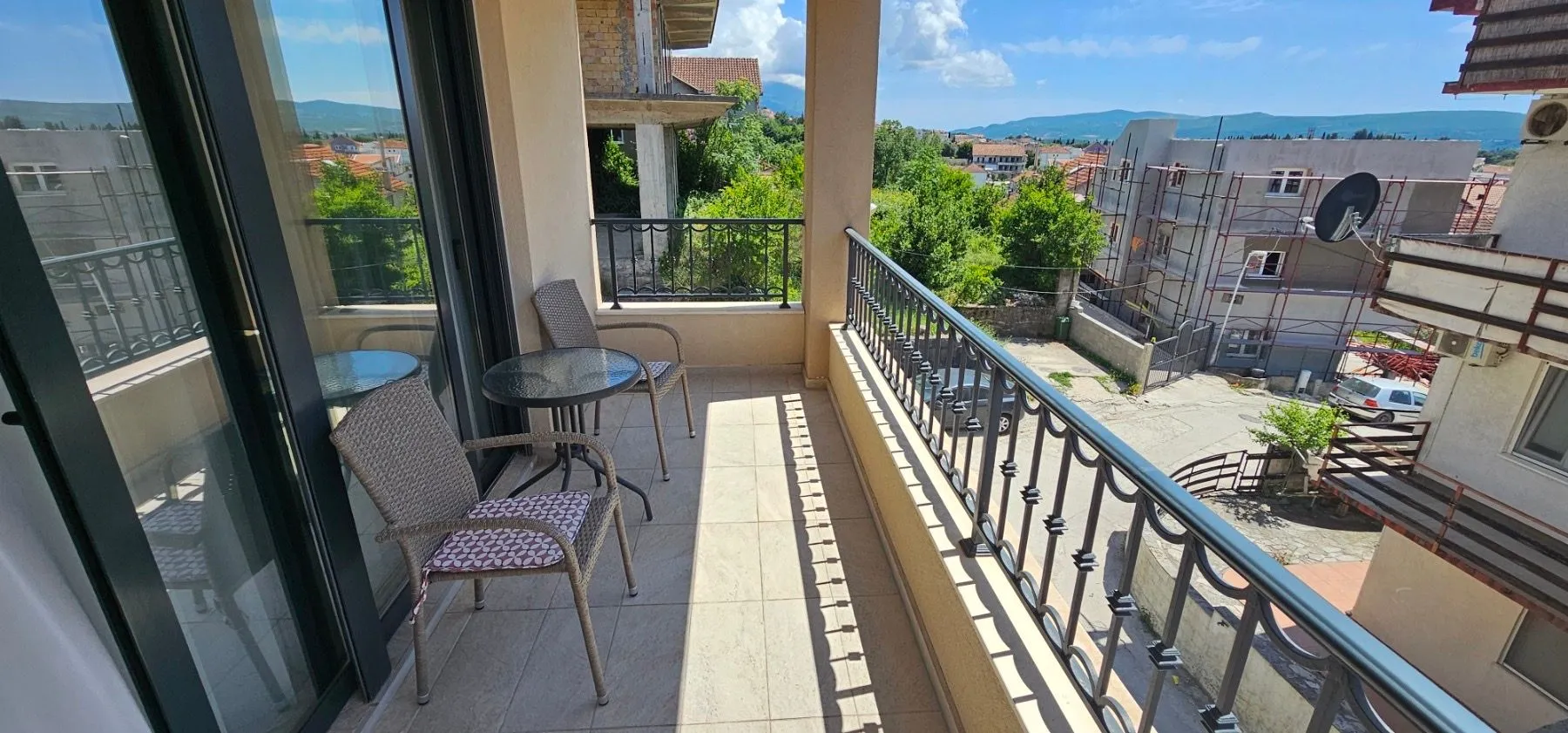 Izdavanje, jednosoban stan, 55m², Centar, Tivat