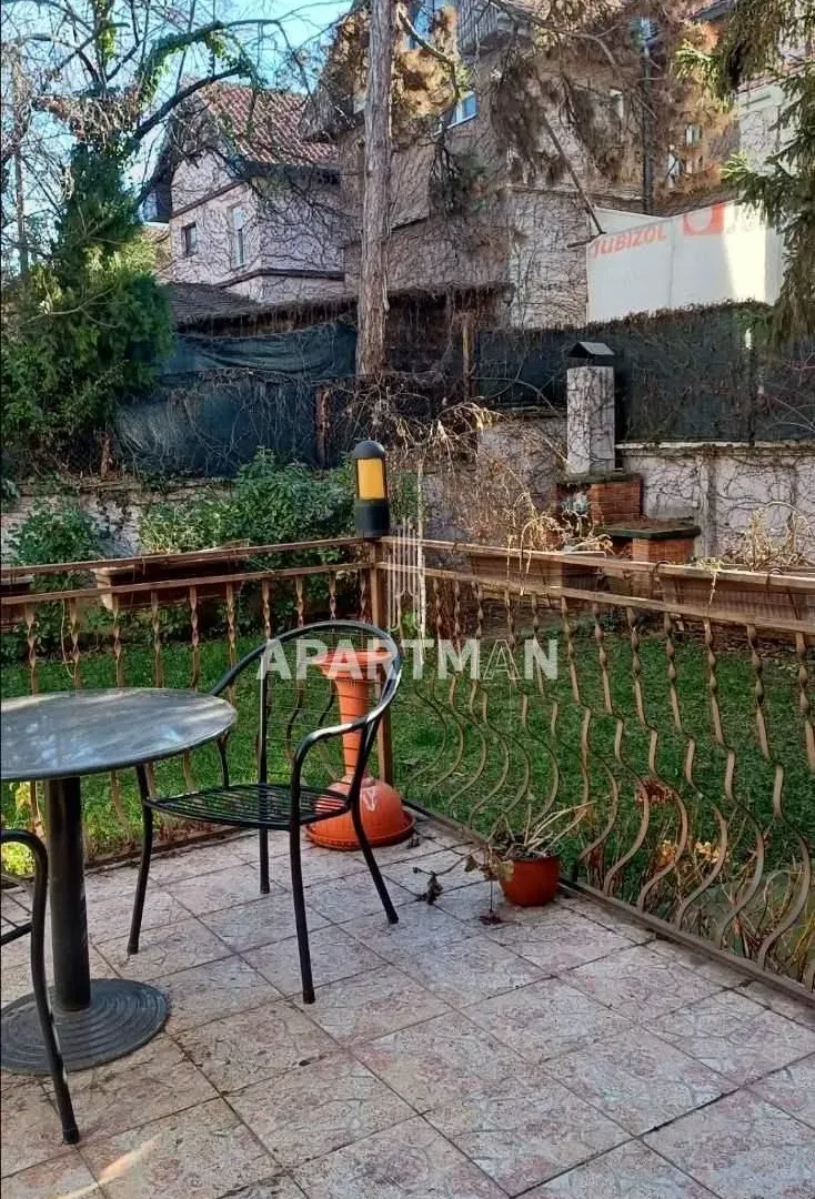 Prodaja, kuća, 320m², Profesorska Kolonija, Palilula Sve Podlokacije