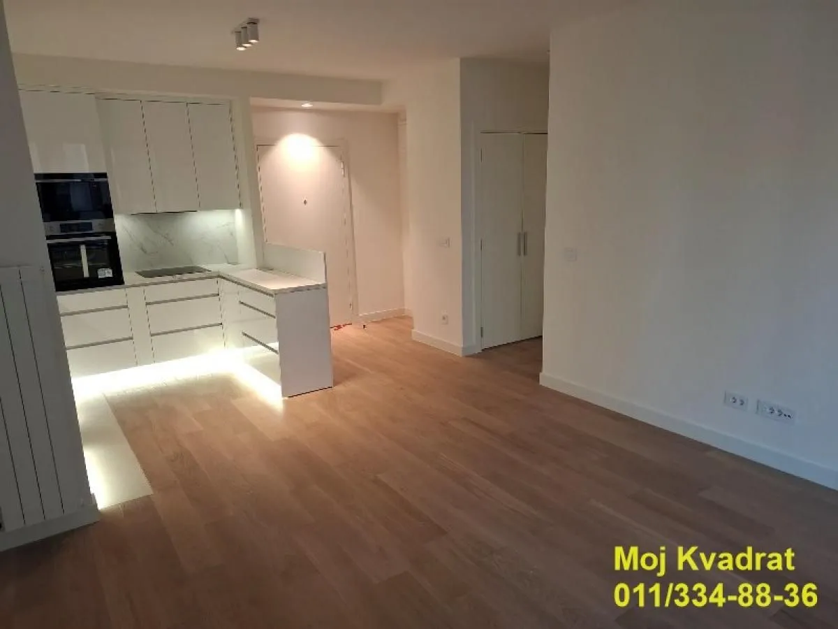 Rent, two bedroom apartment, 55m², Savski Venac, Beograd
