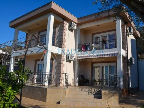 Prodaja, kuća, 170m², Bar, Crna Gora