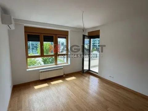 Prodaja, trosoban stan, 106m², Novi Beograd Blok 65, Novi Beograd Sve Podlokacije - image 7