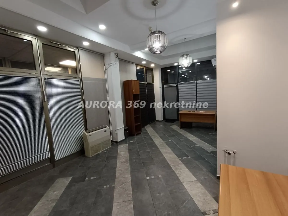 Sale, office space, 35m², Novo naselje, Novi Sad