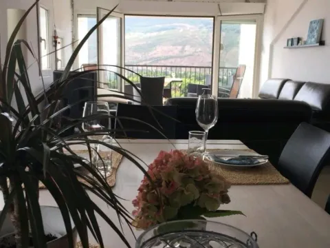 Sale, three bedroom apartment, 103m², Igalo, Herceg Novi - image 10