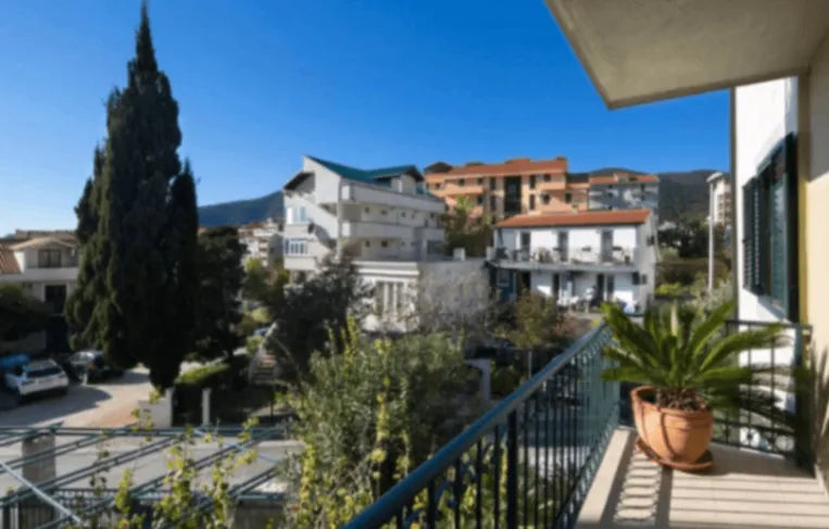 Rent, apartment, 80m², Podkošljun, Budva