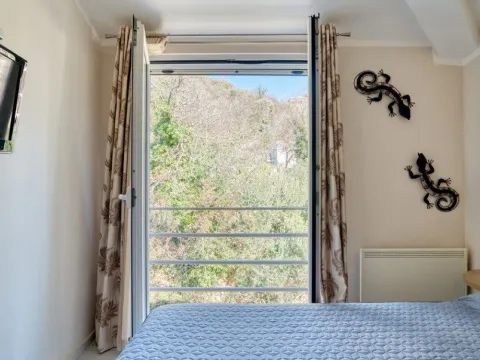 Sale, two bedroom apartment, 75m², Budva, Crna Gora - image 26