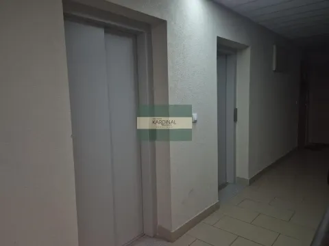 Izdavanje, četvorosoban stan, 97m², Centar, Paraćin - image 9