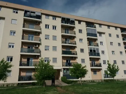 Izdavanje, jednosoban stan, 45m², Zabjelo, Podgorica - image 1