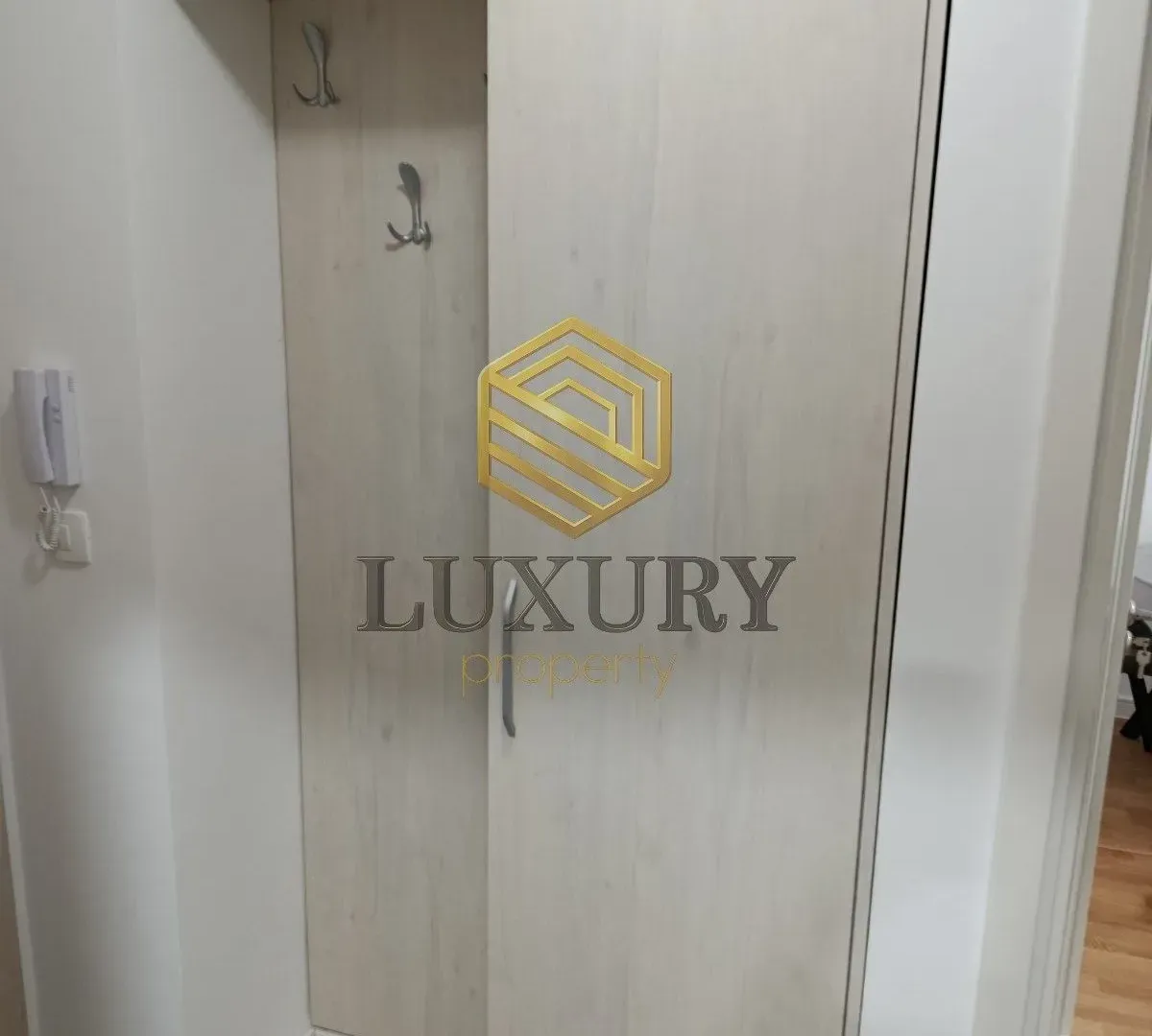 Rent, one bedroom apartment, 42m², Stari Aerodrom, Podgorica