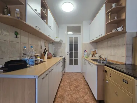 Prodaja, dvosoban stan, 75m², Integralovo, Nikšić - image 4