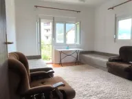 Izdavanje, trosoban stan, 90m², Dumidran, Tivat - image 1