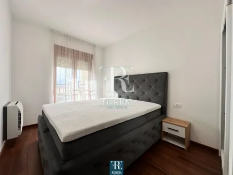 Izdavanje, dvosoban stan, 70m², Master Kvart, Podgorica - image 7