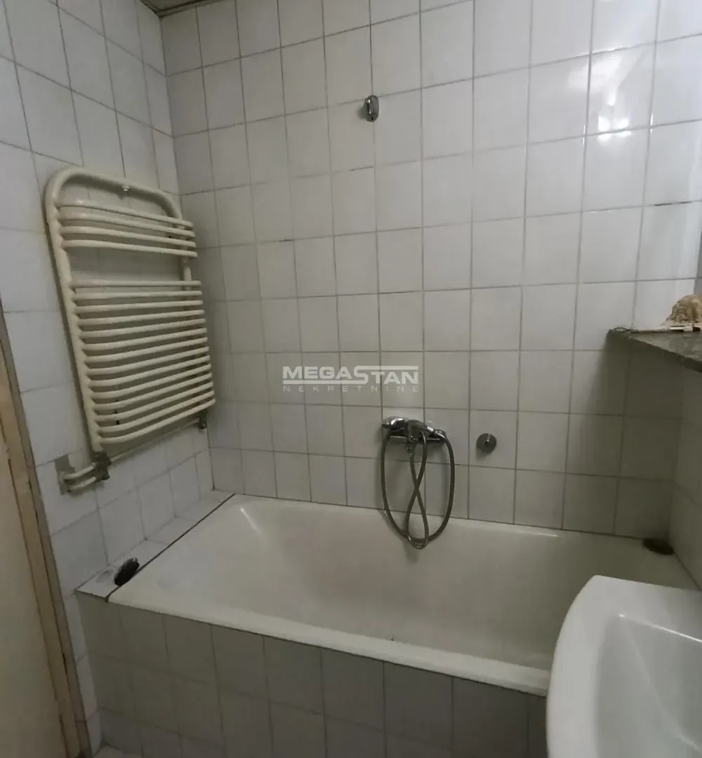 Sale, three bedroom apartment, 93m², Karaburma, Palilula Sve Podlokacije