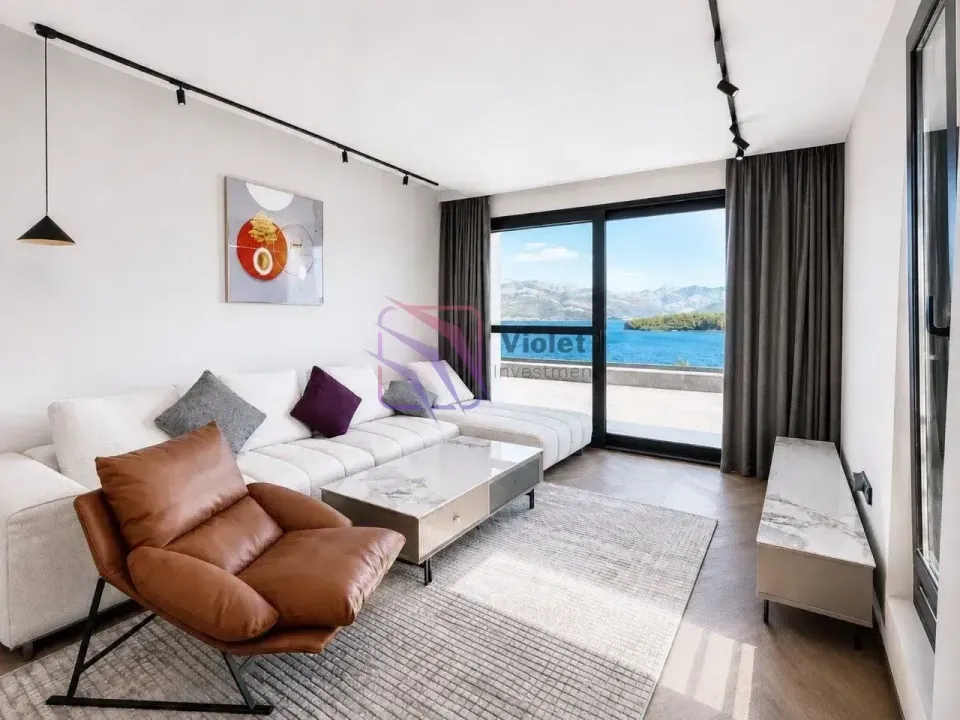 Sale, one bedroom apartment, 110m², Đuraševići, Tivat