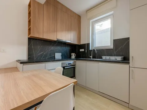 Sale, one bedroom apartment, 43m², Bečići, Budva - image 6