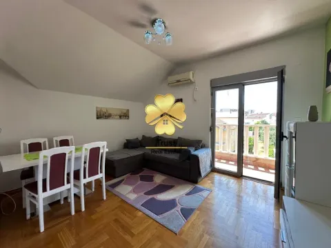 Sale, one bedroom apartment, 45m², Stari Aerodrom, Podgorica - image 2