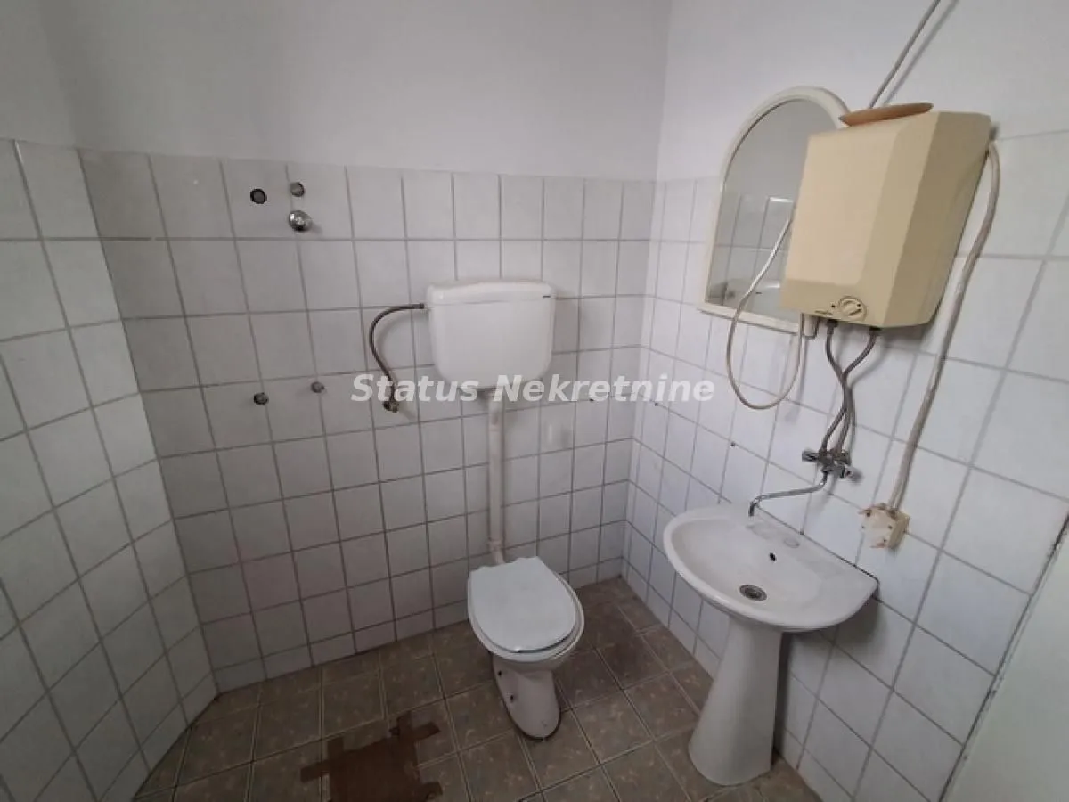 Rent, office space, 90m², Podbara, Novi Sad Sve Podlokacije