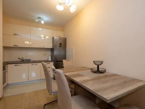 Prodaja, jednosoban stan, 47m², City Kvart, Podgorica - image 6