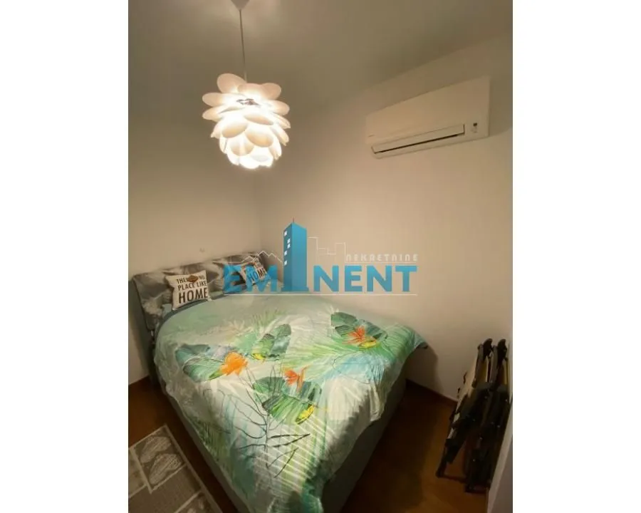 Rent, apartment, 35m², Južni Bulevar, Vračar Sve Podlokacije