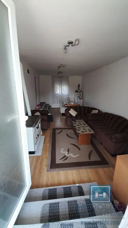 Prodaja, kuća, 175m², Rakitovo, Jagodina