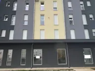 Rent, office space, 67m², Centar, Nikšić - image 3