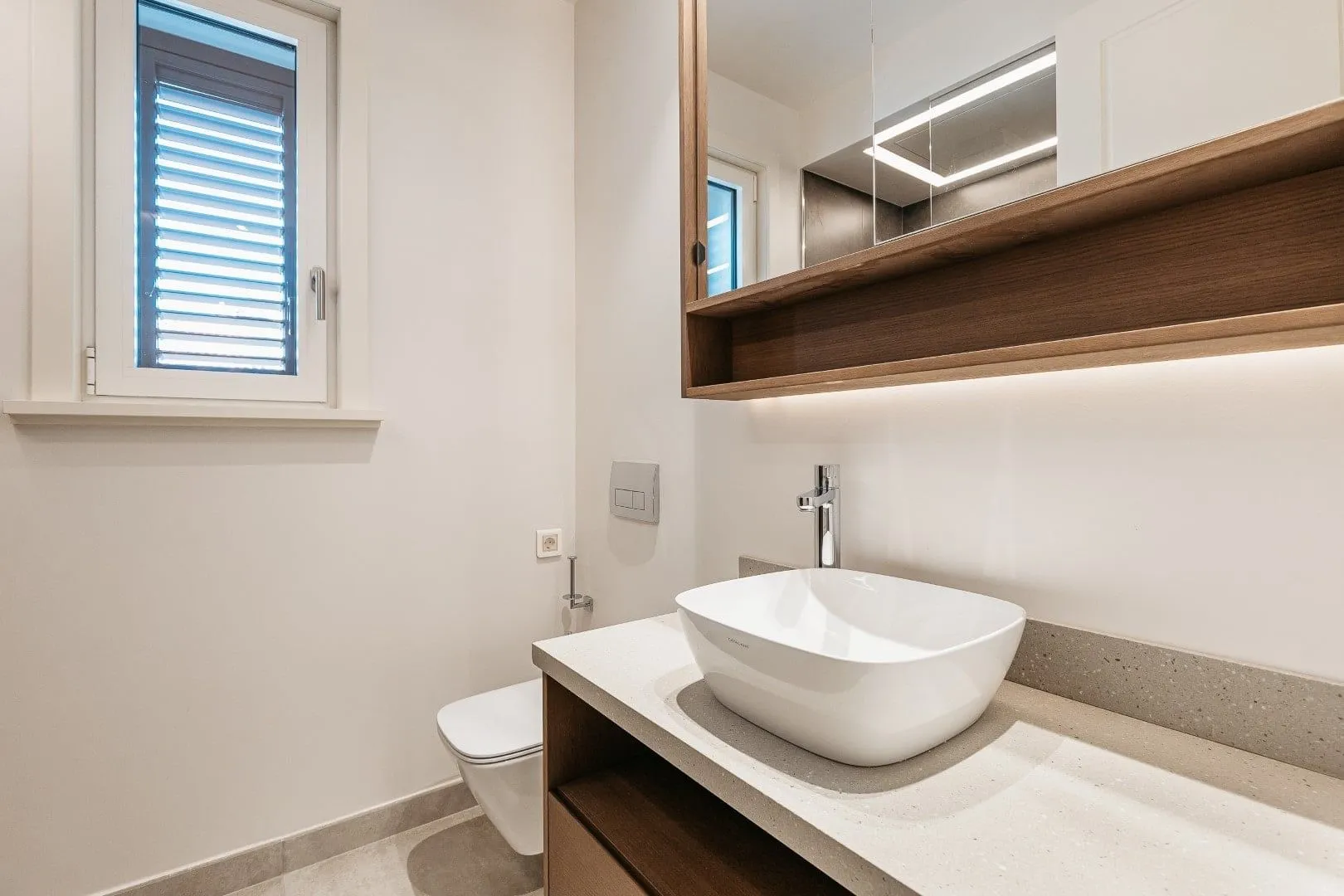 Prodaja, jednosoban stan, 77m², Luštica Bay, Tivat