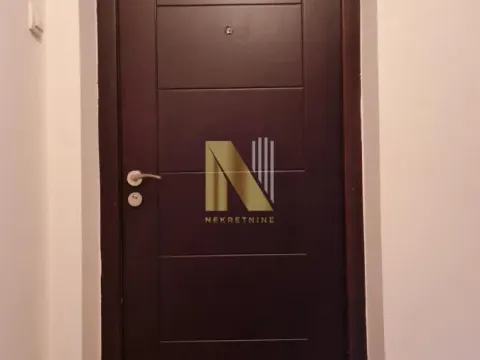 Izdavanje, dvosoban stan, 43m², Grbavica, Novi Sad Sve Podlokacije - image 9