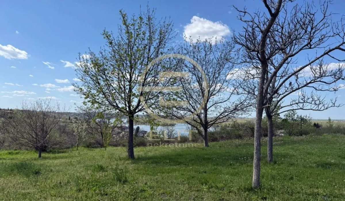 Prodaja, plac, 2106m², Banoštor, Beočin