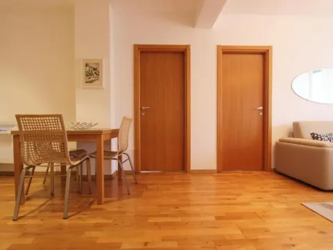 Rent, two bedroom apartment, 70m², Pržno, Budva - image 9