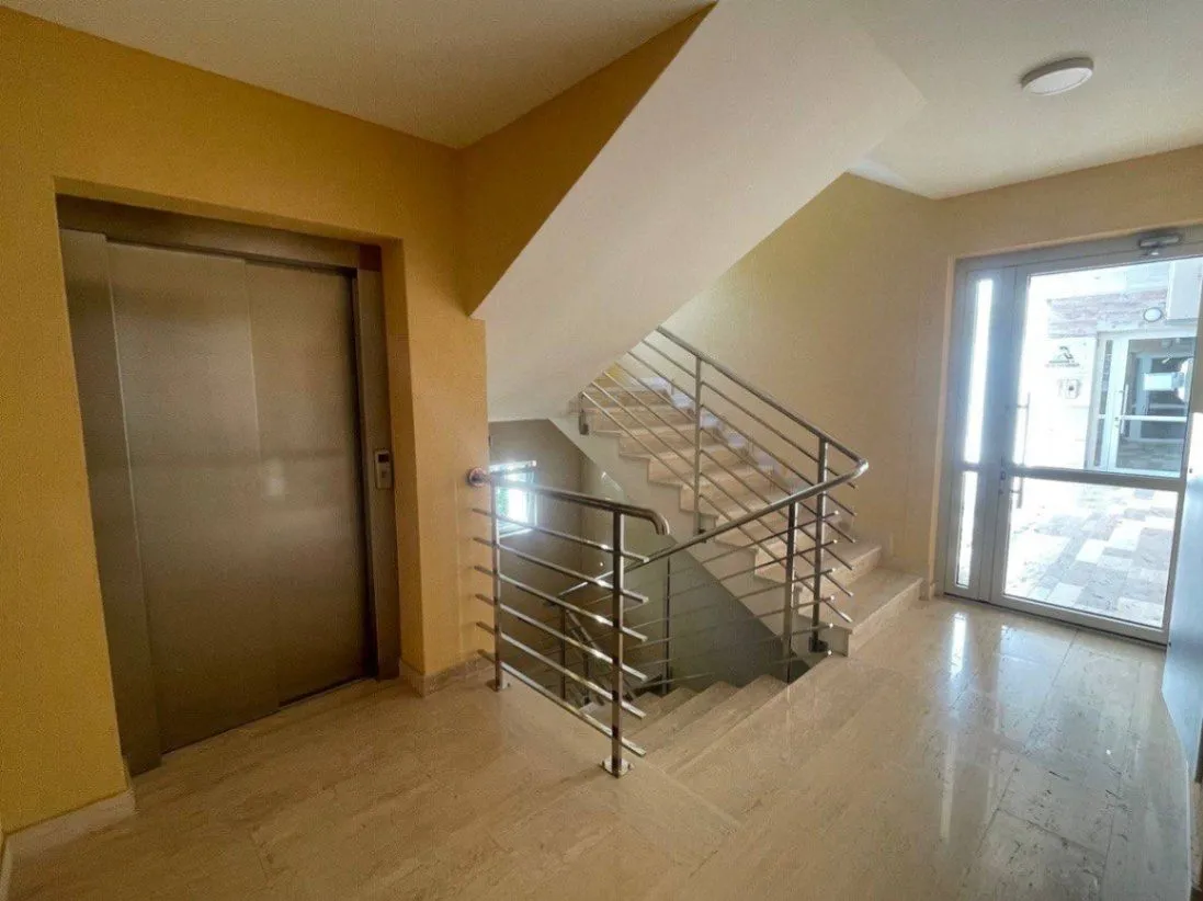 Prodaja, jednosoban stan, 52m², Kotor, Crna Gora