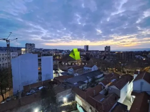 Prodaja, trosoban stan, 98m², Centar, Niš - image 15