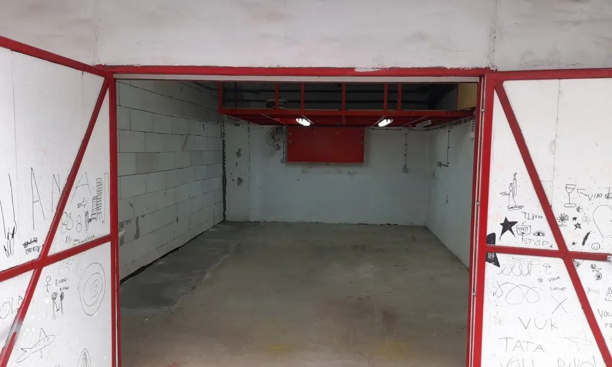 Sale, parking/garage, 17m², Novi Beograd Blok 63, Novi Beograd Sve Podlokacije