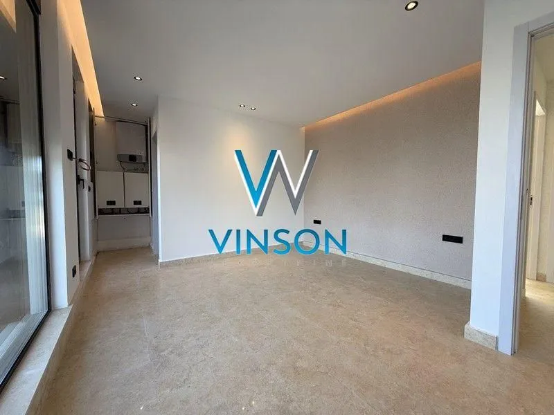 Prodaja, četvorosoban stan, 310m², Centar, Zlatibor