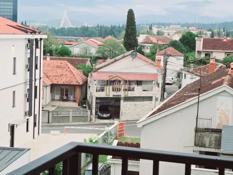 Rent, two bedroom apartment, 60m², Stara Varoš, Podgorica - image 14