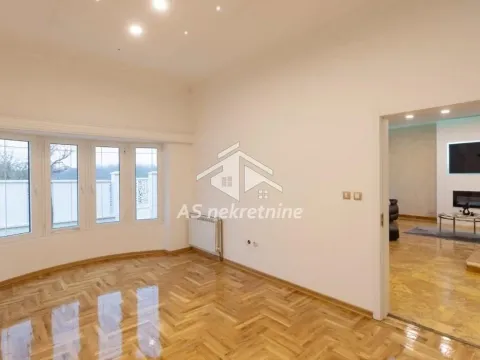 Izdavanje, kuća, 417m², Jajinci, Voždovac Sve Podlokacije - image 17