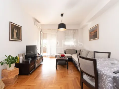 Izdavanje, jednosoban stan, 63m², City Kvart, Podgorica - image 11