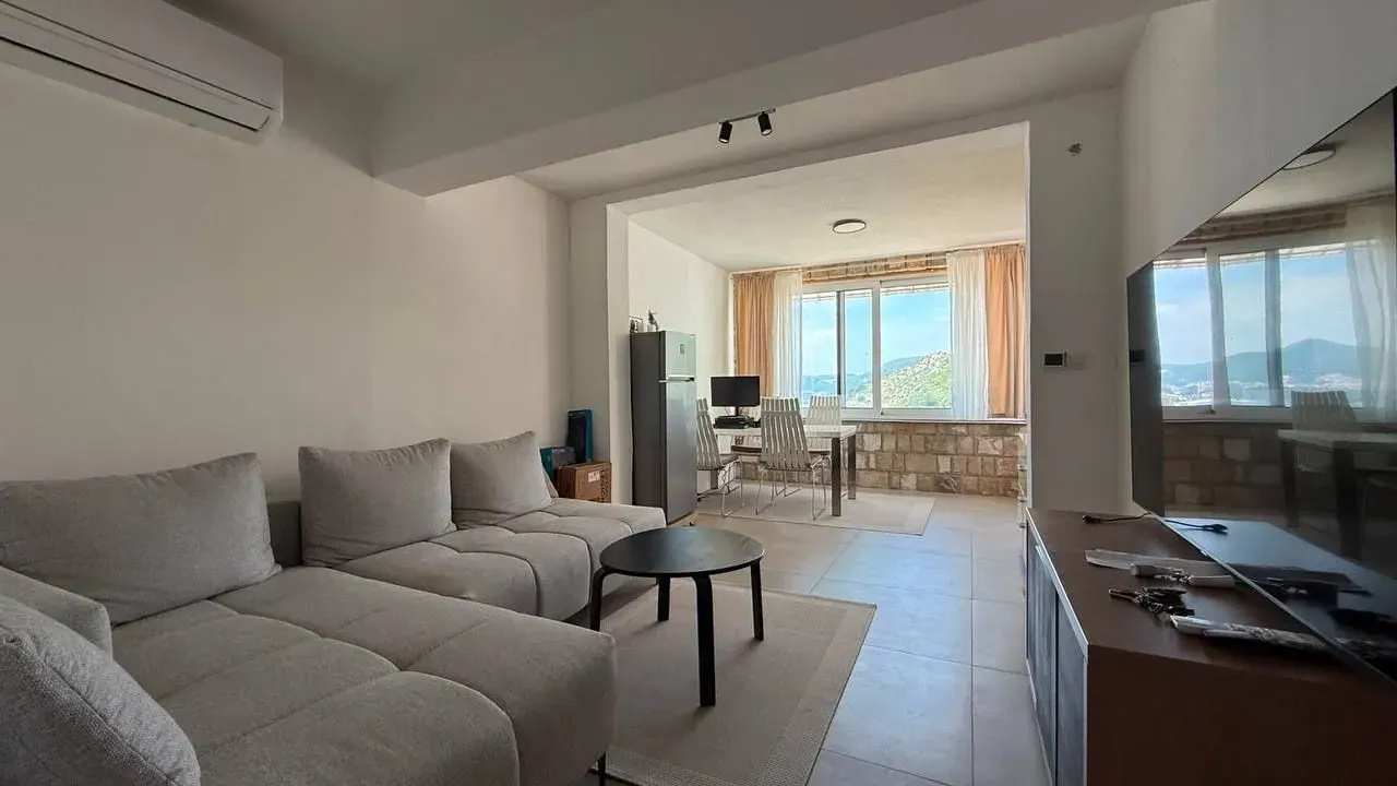 Sale, two bedroom apartment, 55m², Pržno, Budva