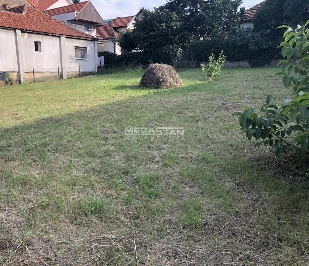 Prodaja, plac, 400m², Zvezdara Sve Podlokacije, Beograd