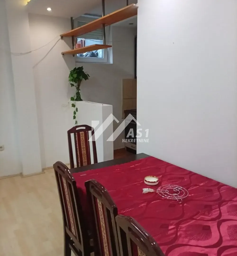 Rent, three bedroom apartment, 55m², Socijalno, Novi Sad Sve Podlokacije