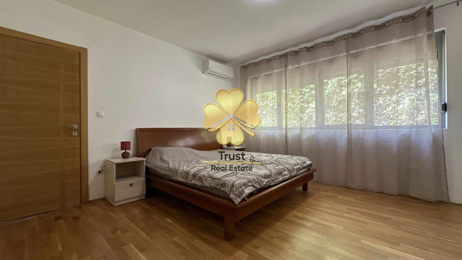 Rent, two bedroom apartment, 90m², Gorica C, Podgorica
