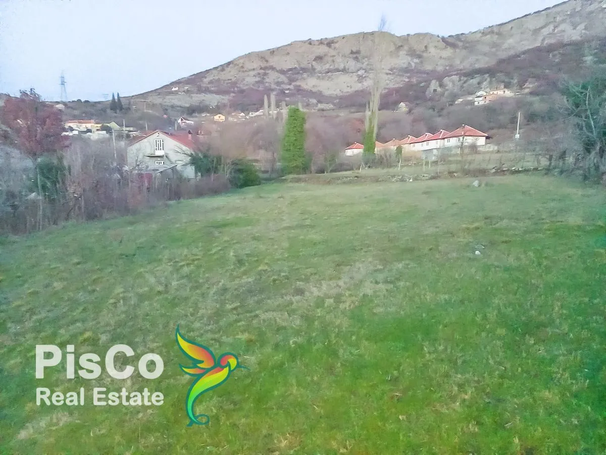 Prodaja, plac, 1800m², Zlatica, Podgorica
