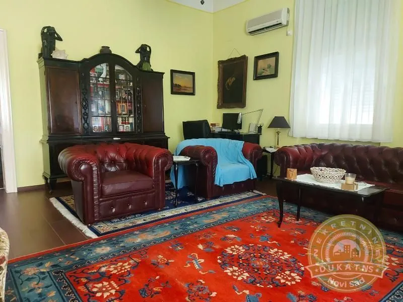Prodaja, kuća, 187m², Sremska Kamenica, Petrovaradin