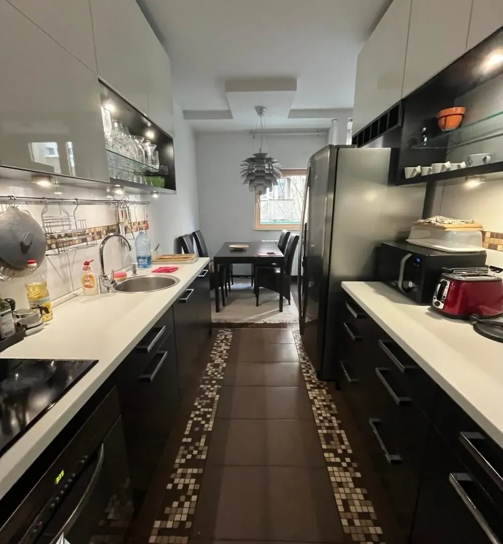 Rent, four bedroom apartment, 87m², Stari Grad, Beograd
