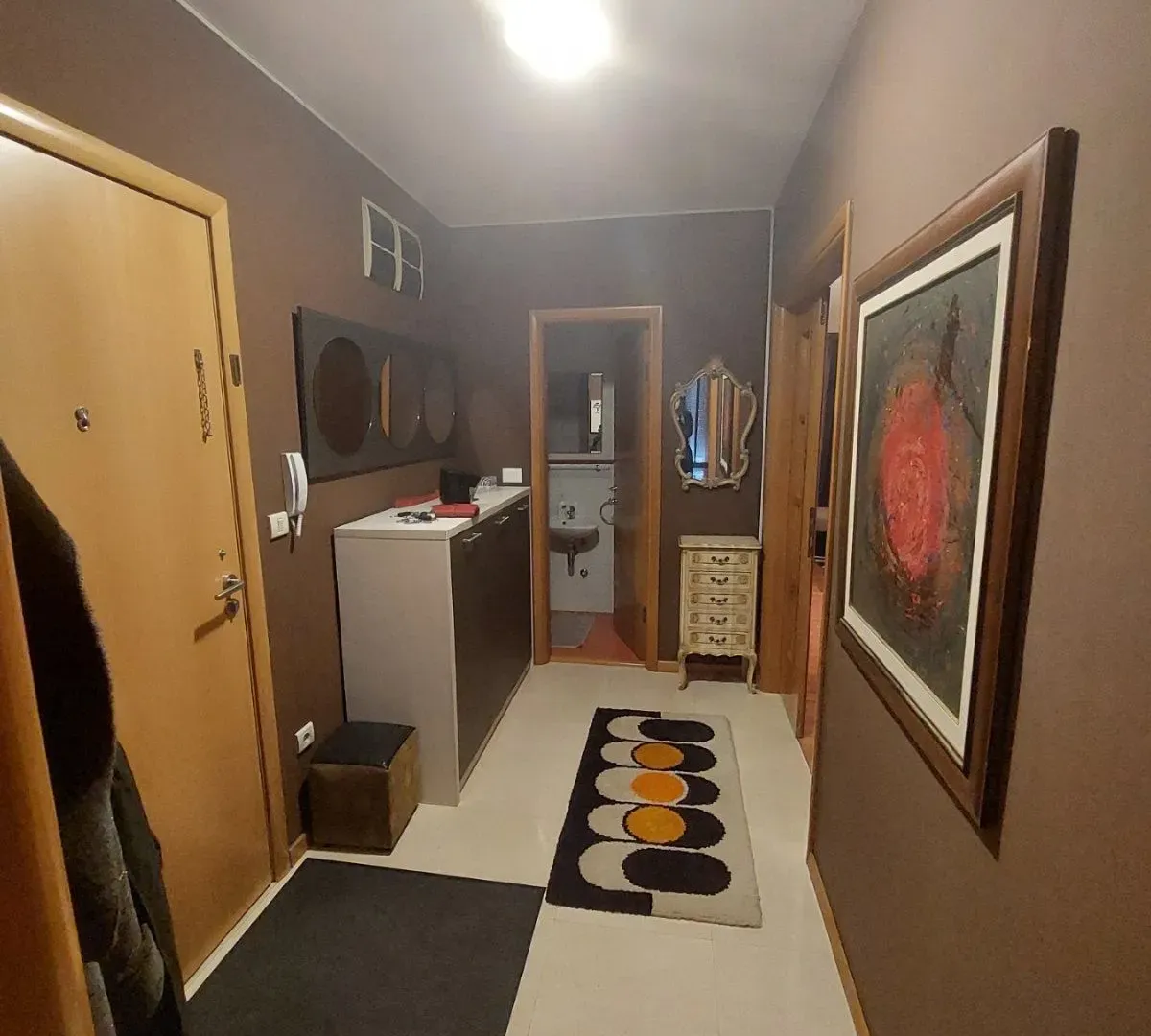 Izdavanje, trosoban stan, 105m², Preko Morače, Podgorica