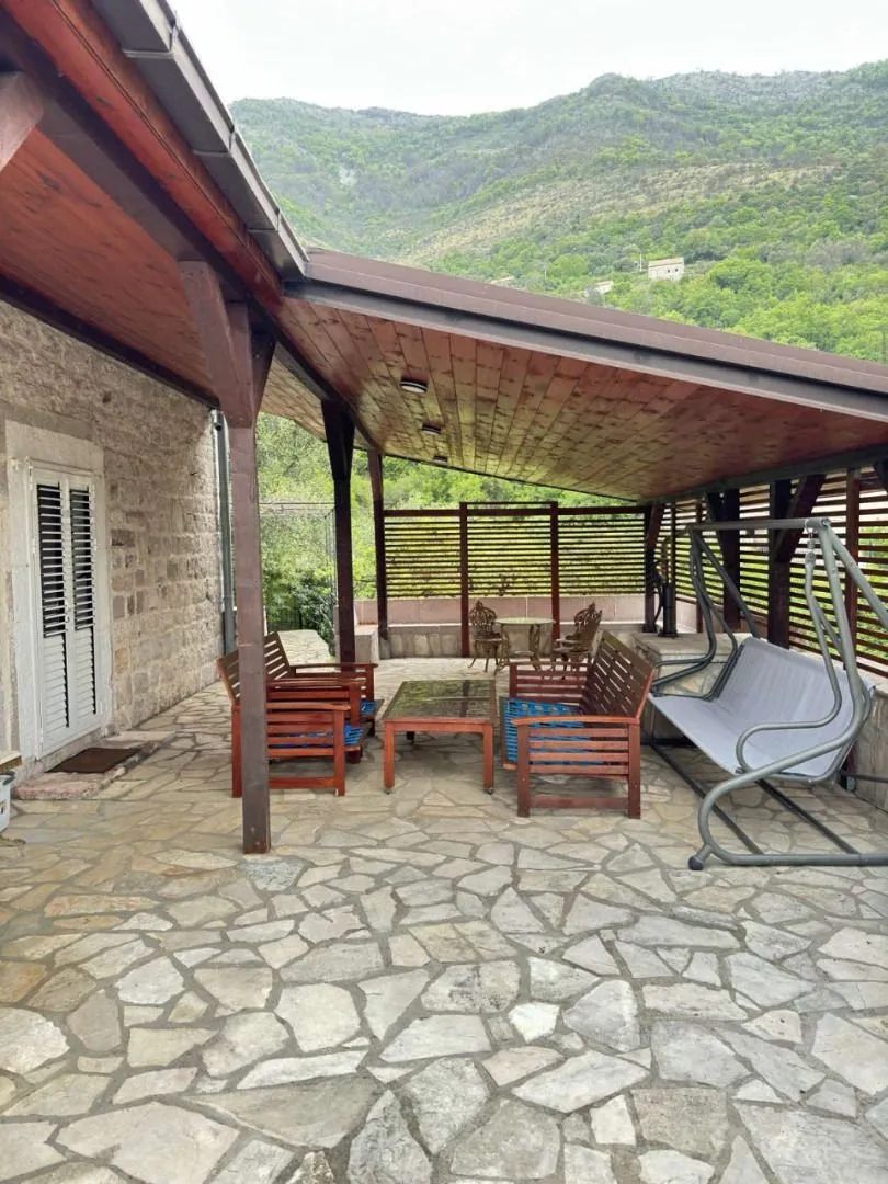 Prodaja, kuća, 163m², Kamenari, Herceg Novi
