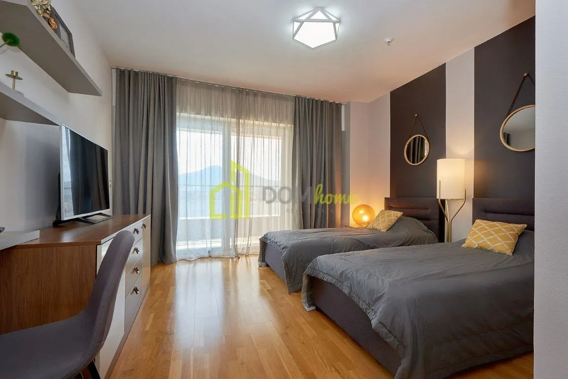 Rent, three bedroom apartment, 190m², Budva, Crna Gora