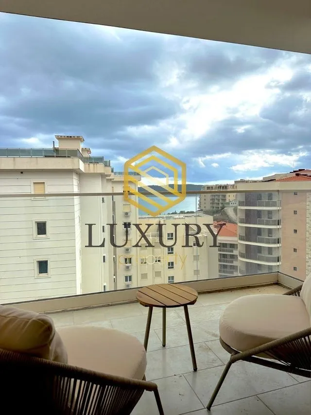 Prodaja, dvosoban stan, 74m², Bečići, Budva