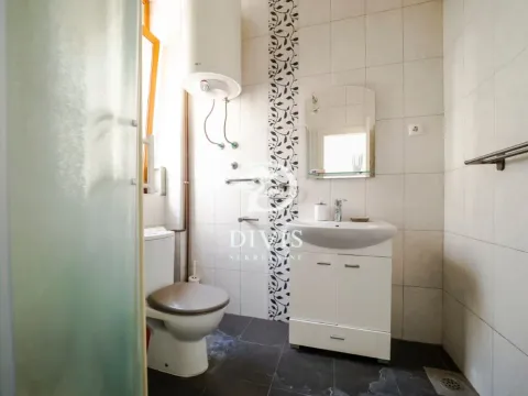 Prodaja, stan, 122m², Kalenić Pijaca, Vračar Sve Podlokacije - image 2